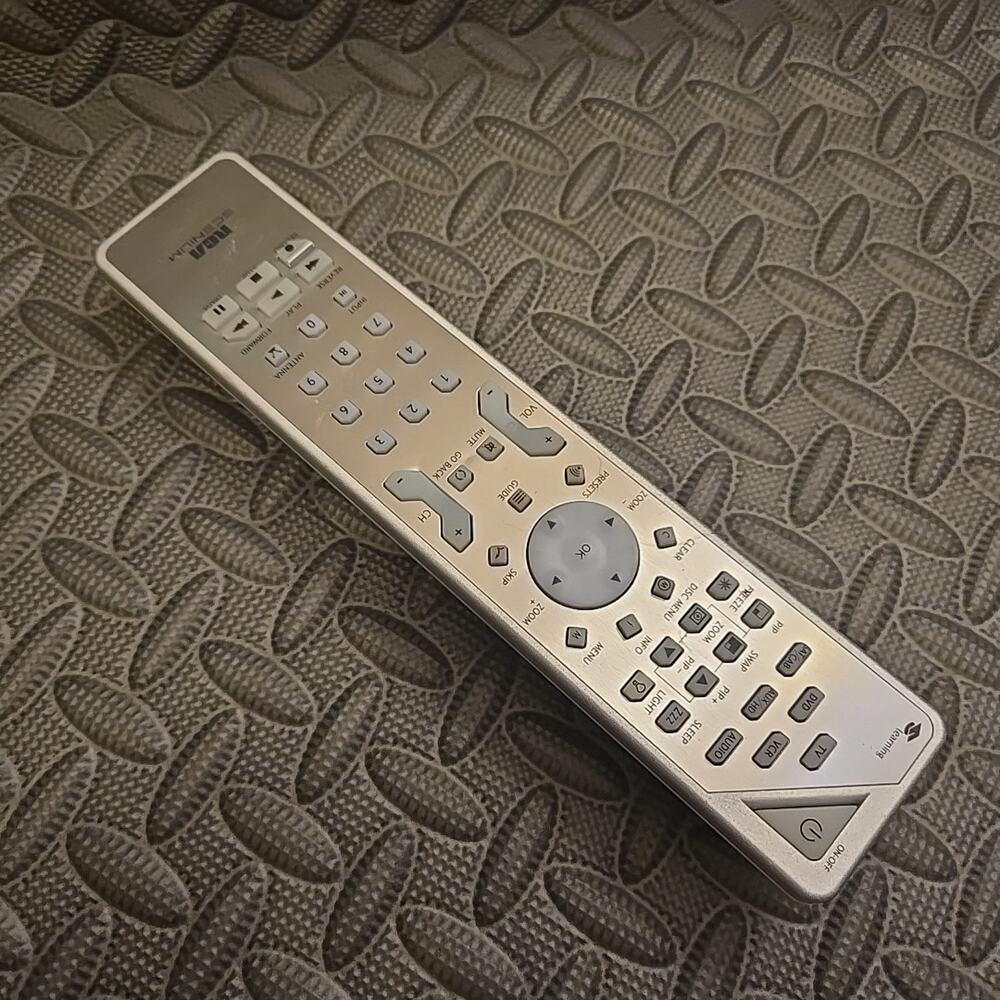 RCA Scenium Remote Control Tested Working - Picture 2 of 3